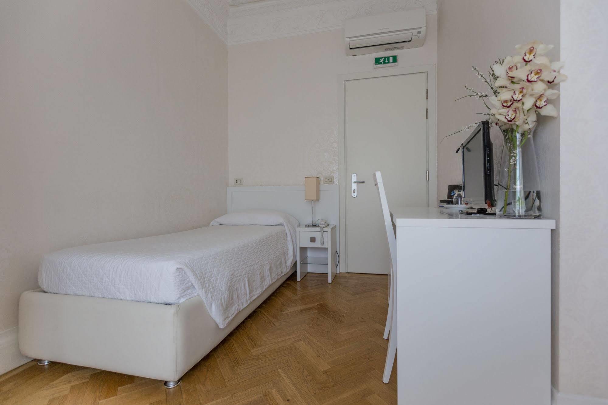 רומא Residenza Scipioni Luxury B&B מראה חיצוני תמונה